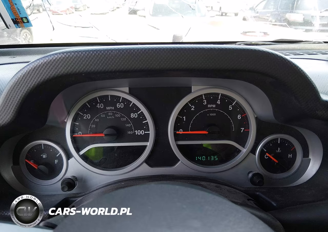2009 Jeep Wrangler Sahara VIN:1J4FA54119L766154 - 7