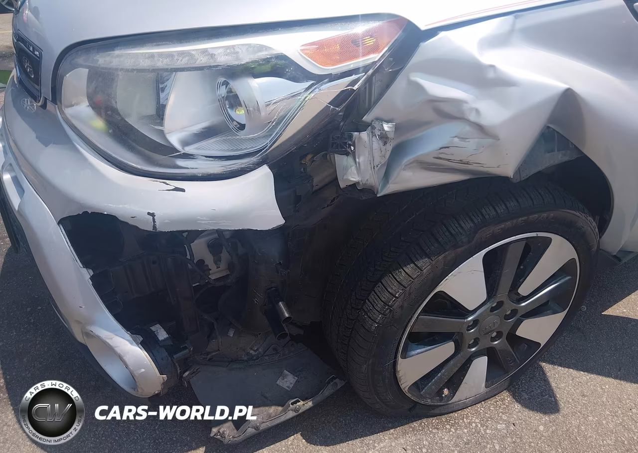 2015 Kia Soul ! VIN:KNDJX3A5XF7754079 - 6