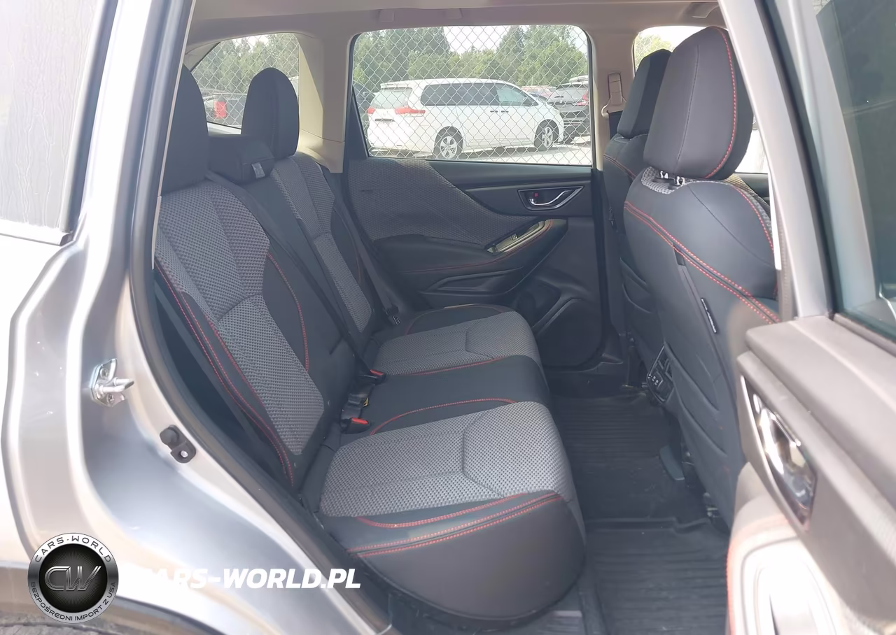 2023 Subaru Forester Sport VIN:JF2SKAJCXPH515859 - 8