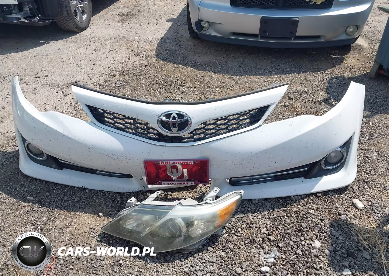 2014 Toyota Camry Se VIN:4T1BF1FK4EU469934 - 12