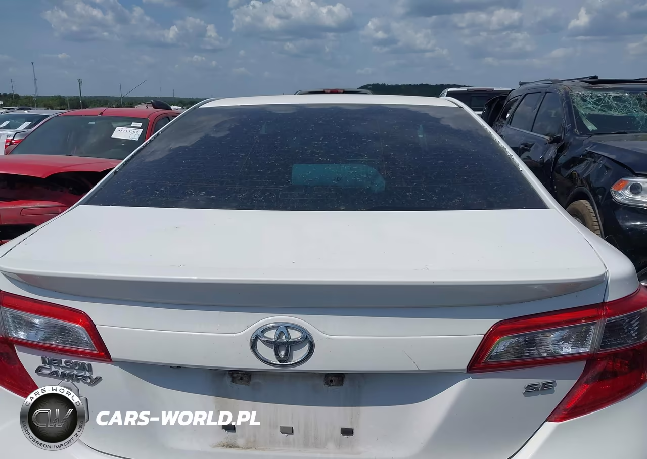 2014 Toyota Camry Se VIN:4T1BF1FK4EU469934 - 17