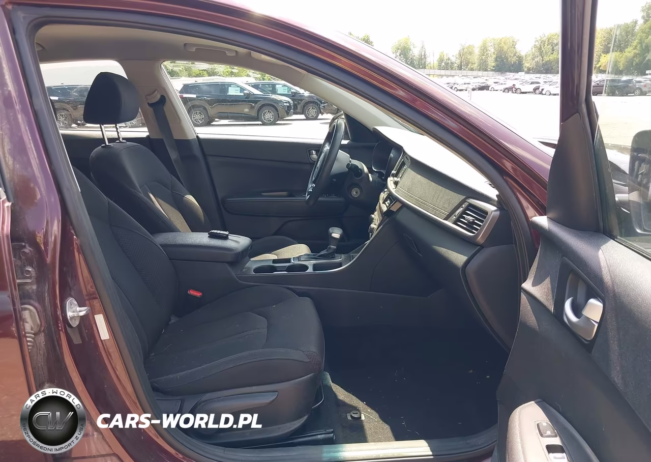 2017 Kia Optima Lx VIN:5XXGT4L38HG156672 - 5