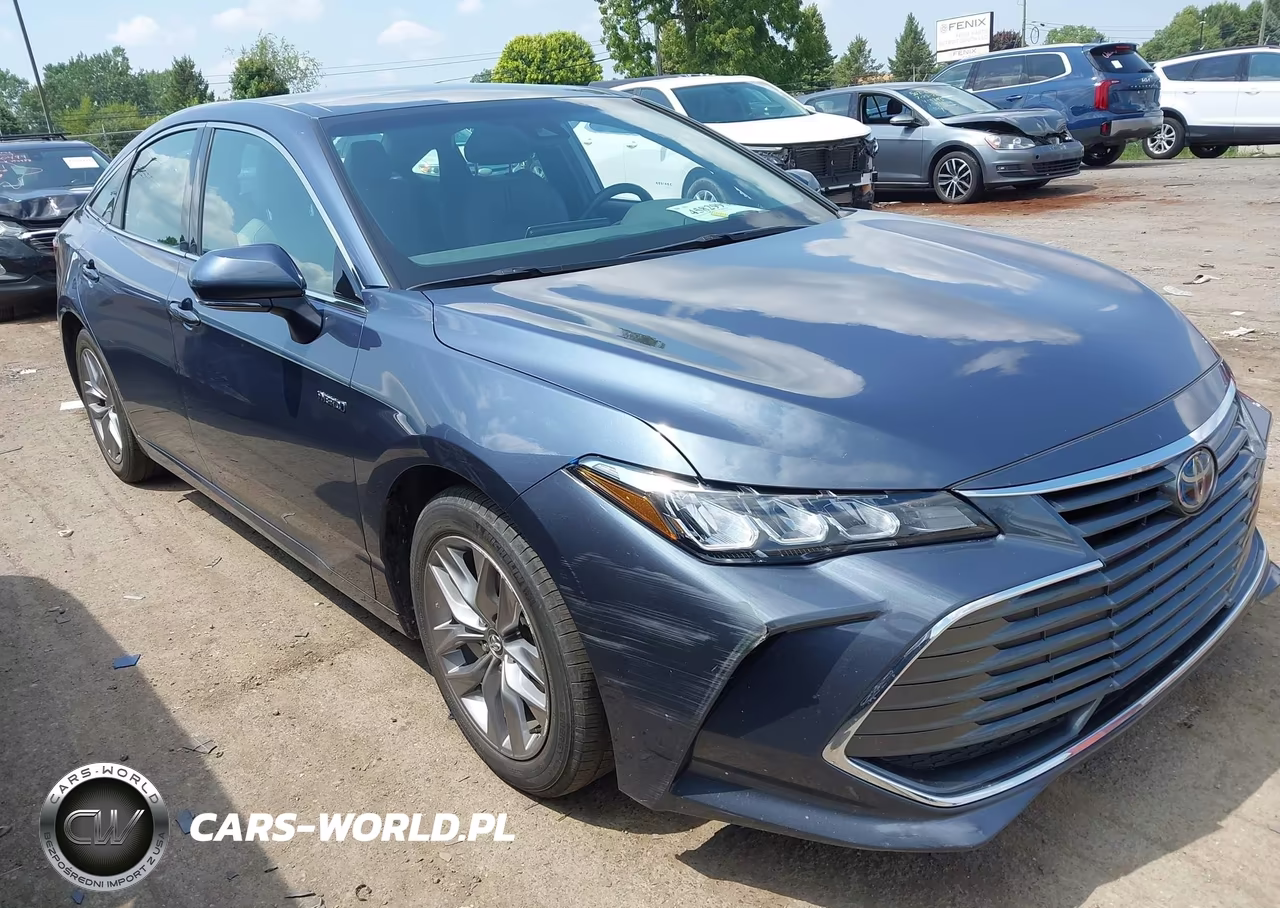 2020 Toyota Avalon Hybrid Xle – zdjęcie 1 z 17