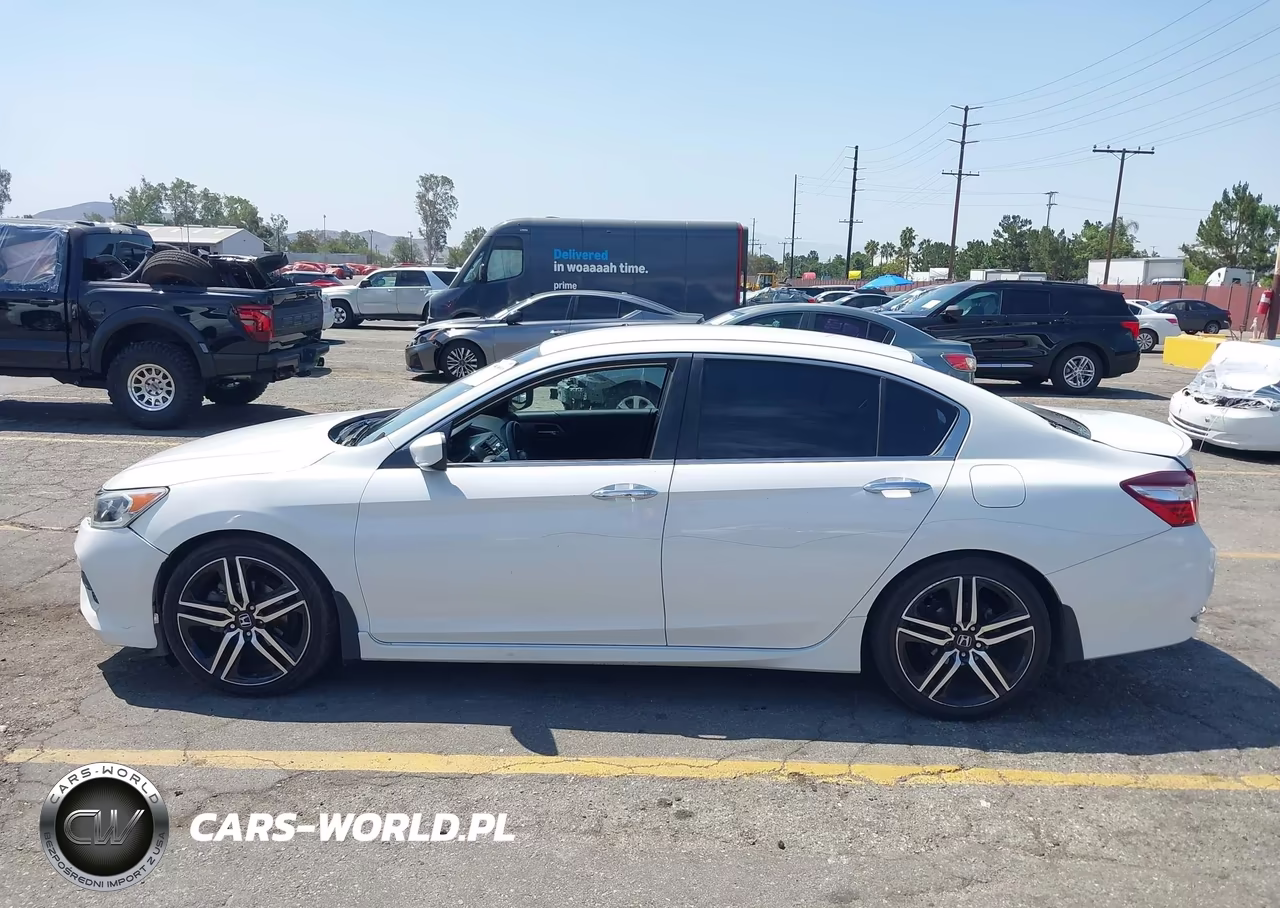 2016 Honda Accord Sport VIN:1HGCR2F53GA171140 - 14