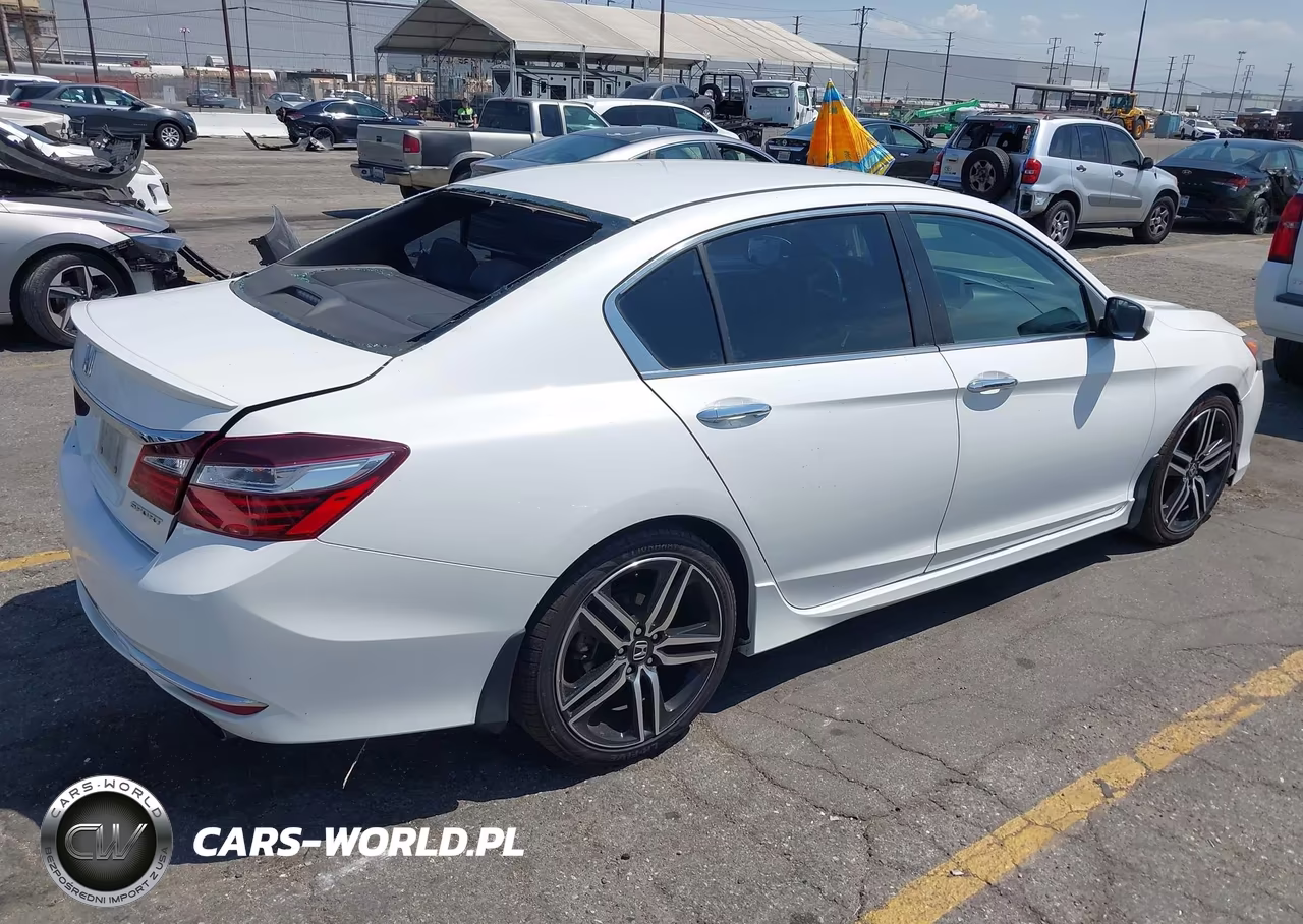 2016 Honda Accord Sport VIN:1HGCR2F53GA171140 - 4