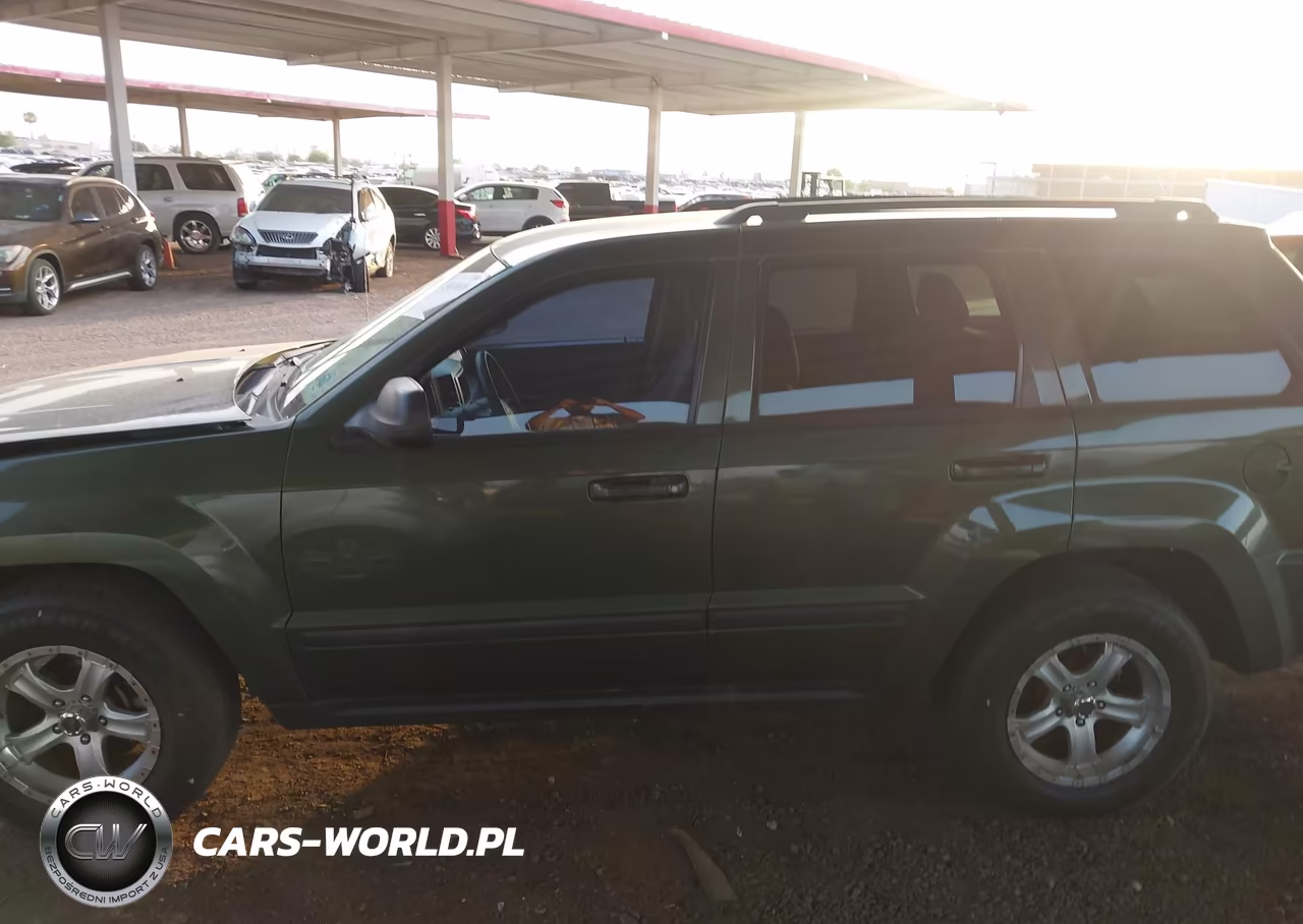 2007 Jeep Grand Cherokee Laredo VIN:1J8GR48K97C629534 - 14