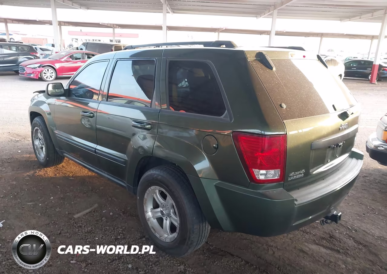 2007 Jeep Grand Cherokee Laredo VIN:1J8GR48K97C629534 - 3