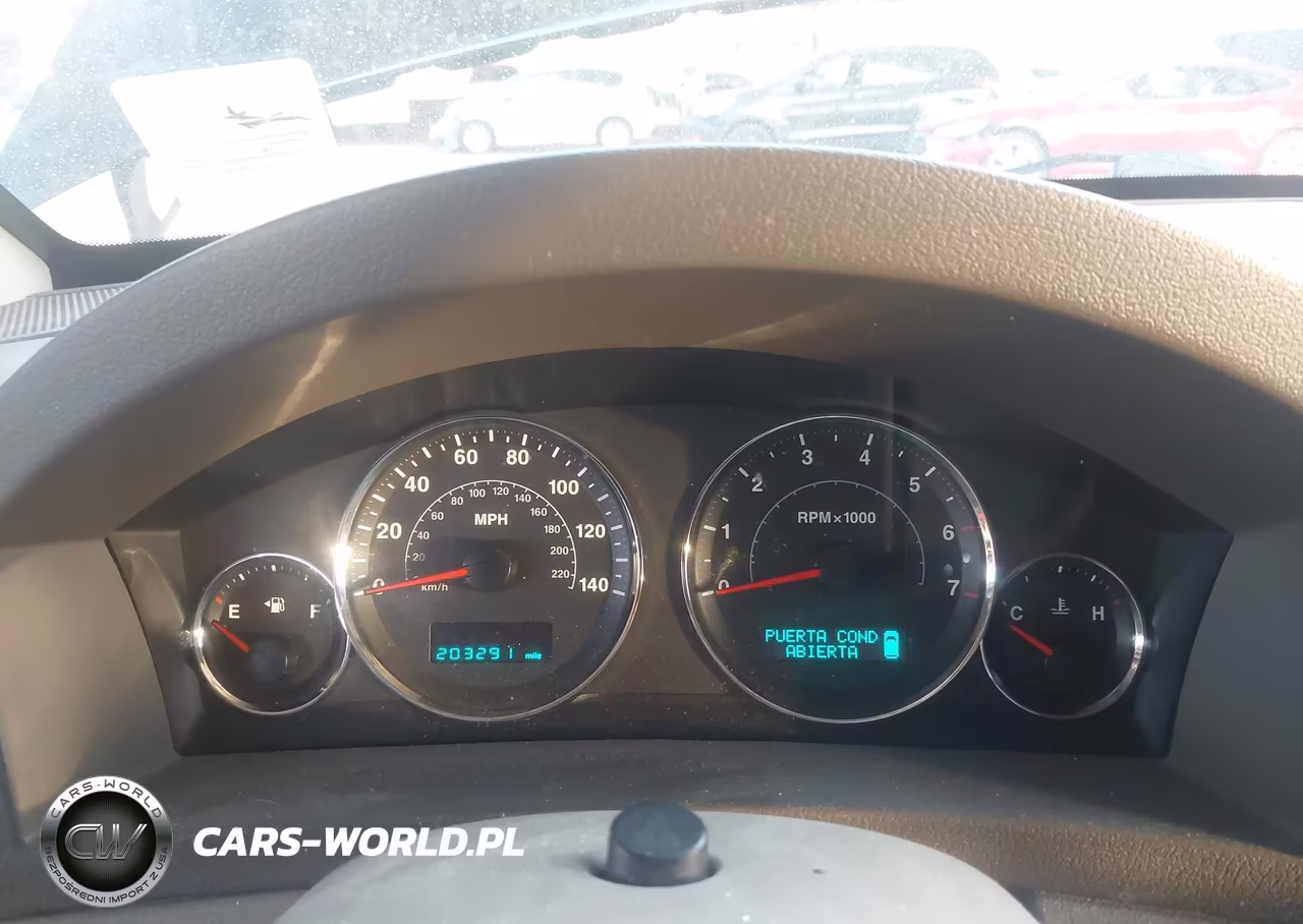 2007 Jeep Grand Cherokee Laredo VIN:1J8GR48K97C629534 - 7