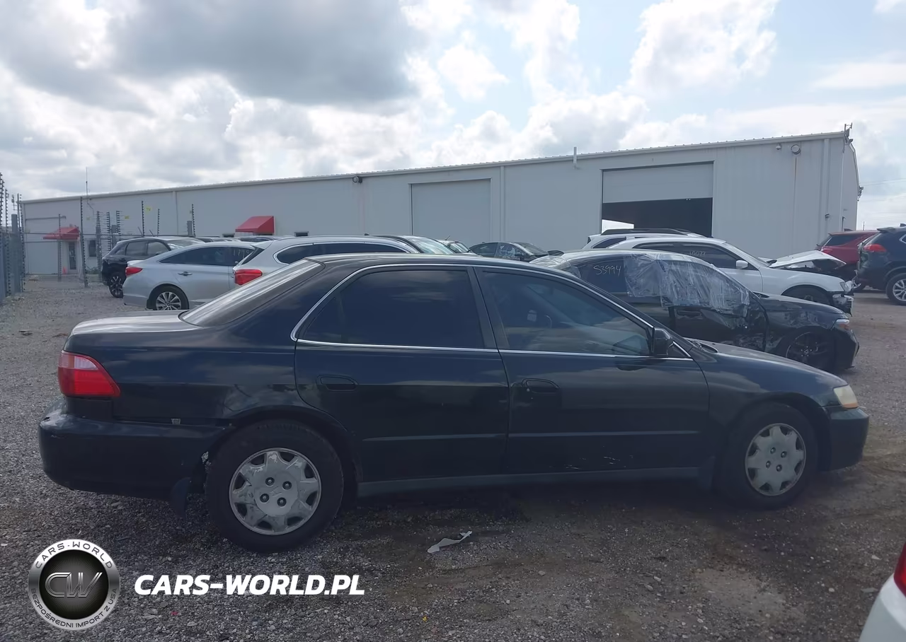 1999 Honda Accord Lx VIN:JHMCG5649XC009125 - 13
