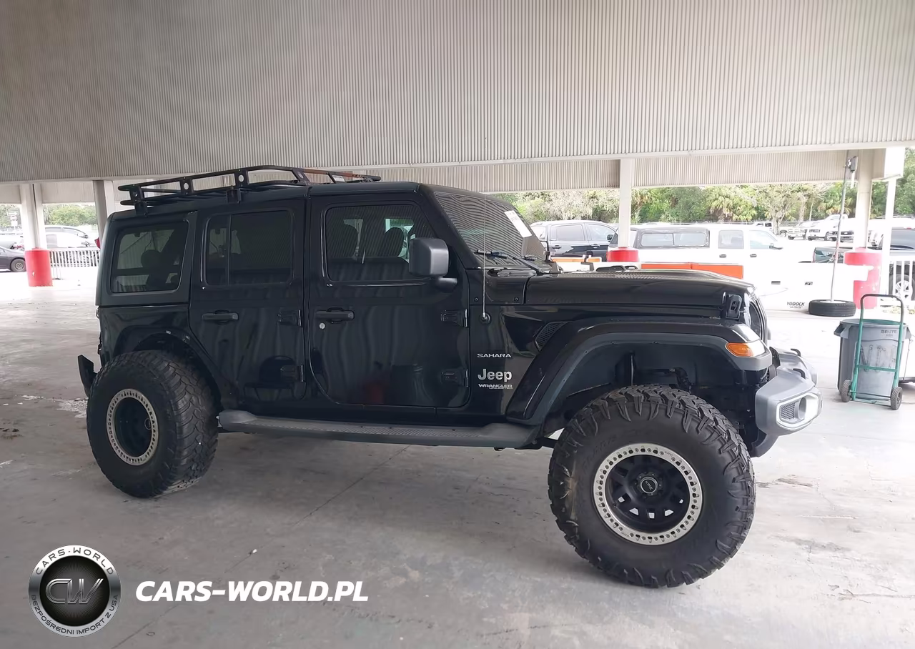2018 Jeep Wrangler Unlimited Sahara VIN:1C4HJXEG0JW216220 - 14