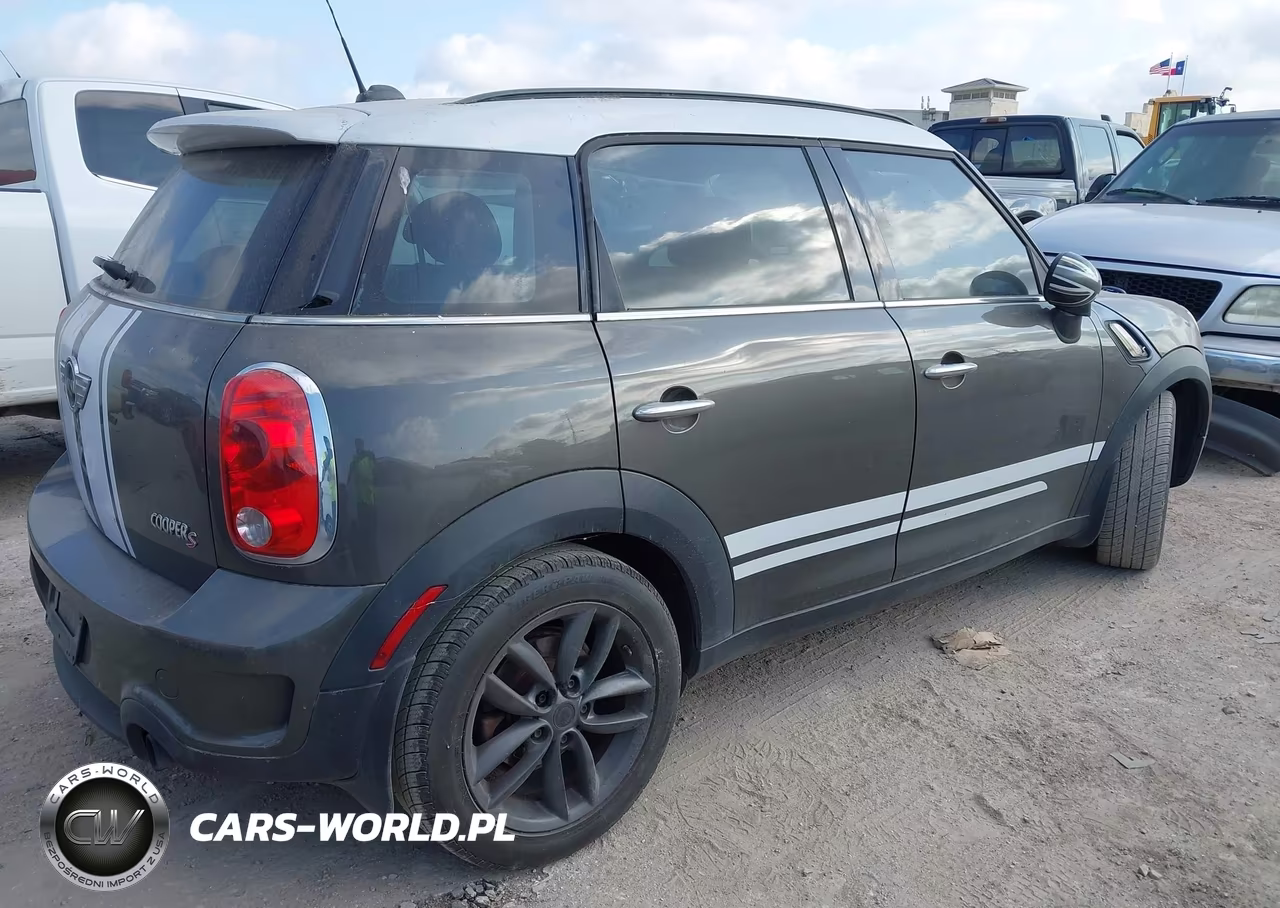 2011 Mini Cooper S Countryman VIN:WMWZC3C58BWH97749 - 4