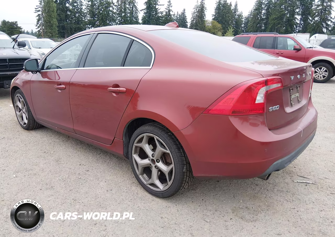 2011 Volvo S60 T6 (Retail Only)-W-Moonroof VIN:YV1902FH7B2000921 - 3