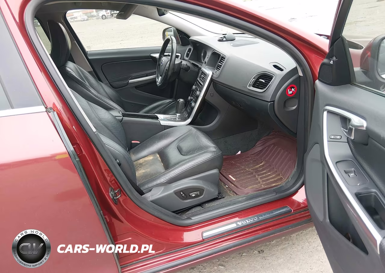 2011 Volvo S60 T6 (Retail Only)-W-Moonroof VIN:YV1902FH7B2000921 - 5