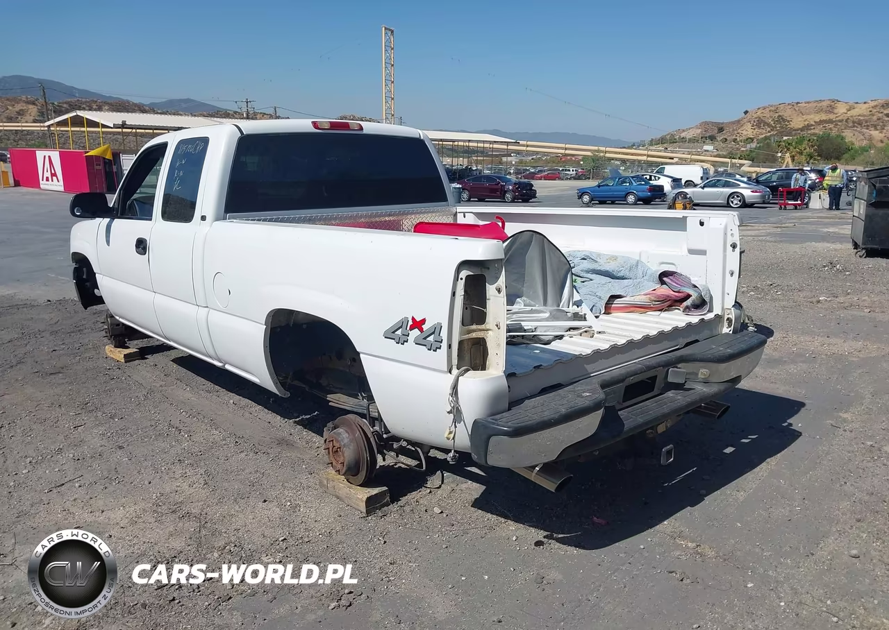 2002 Chevrolet Silverado 1500 Ls VIN:1GCEK19V02Z104118 - 3