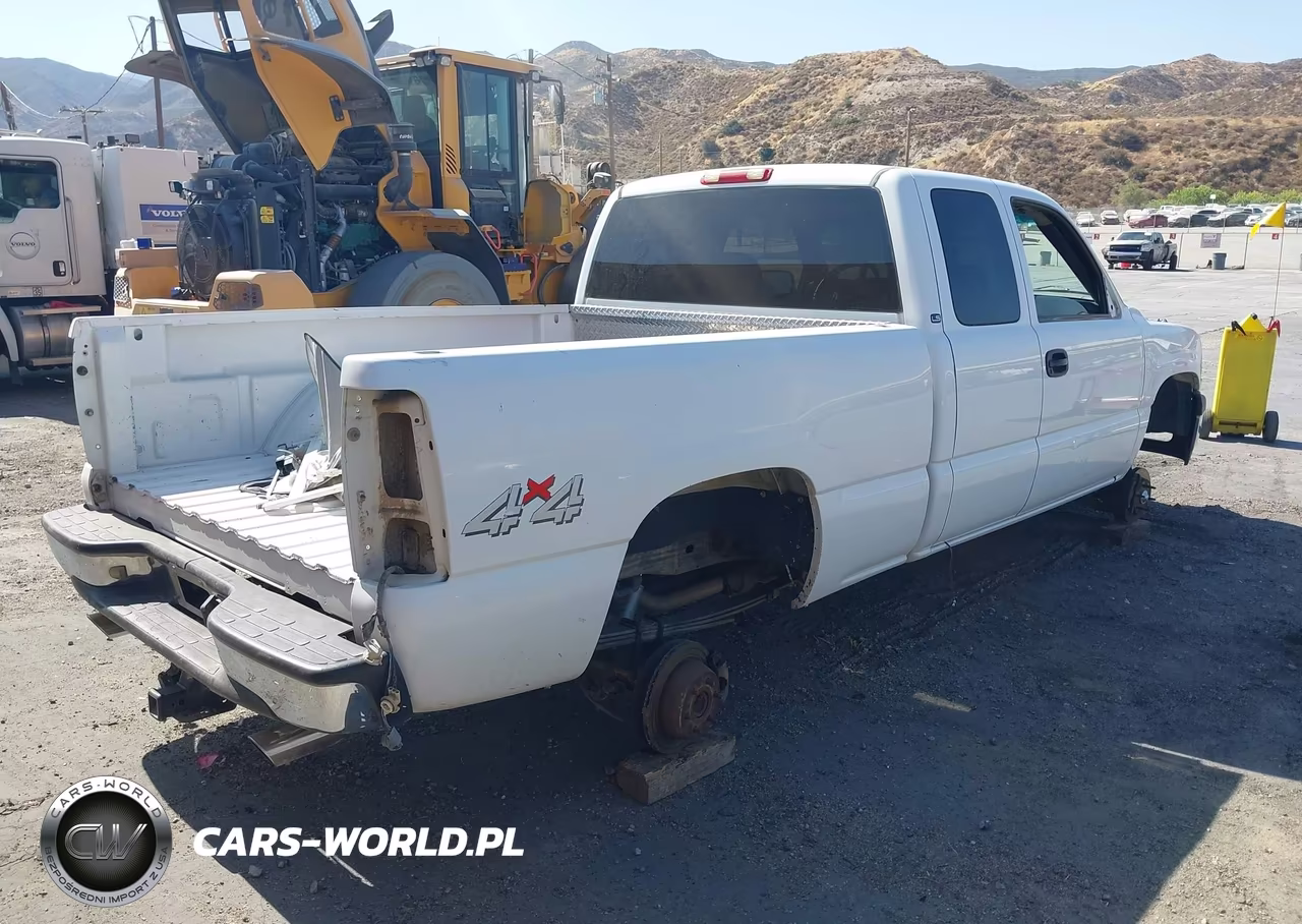 2002 Chevrolet Silverado 1500 Ls VIN:1GCEK19V02Z104118 - 4