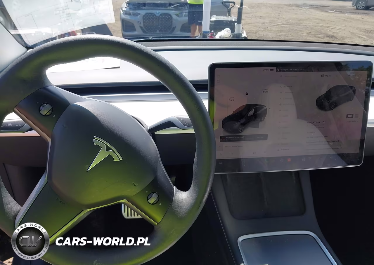 2023 Tesla Model Y Awd-Long Range Dual Motor All-Wheel Drive VIN:7SAYGDEE7PF694906 - 18