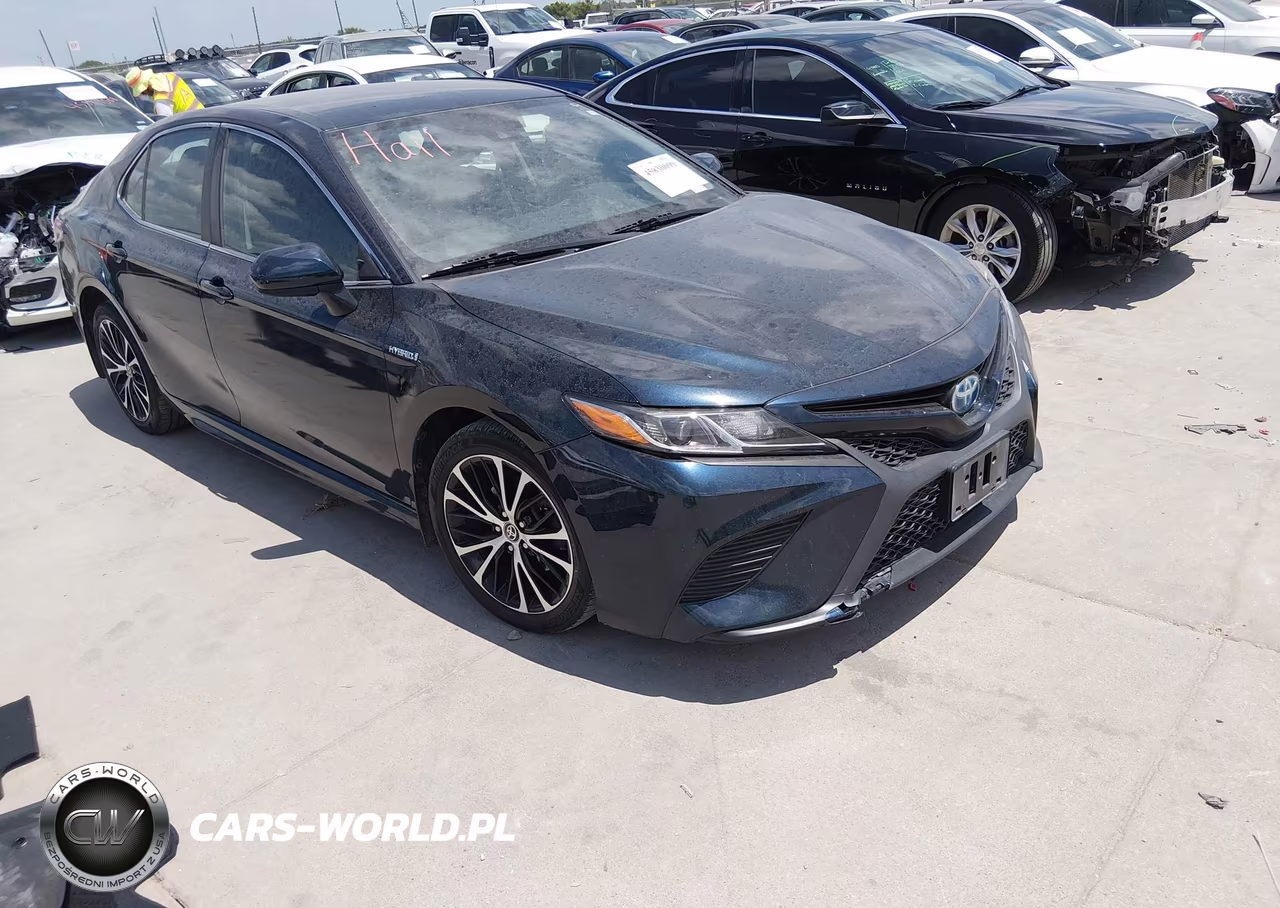 2020 Toyota Camry Se Hybrid – zdjęcie 1 z 16