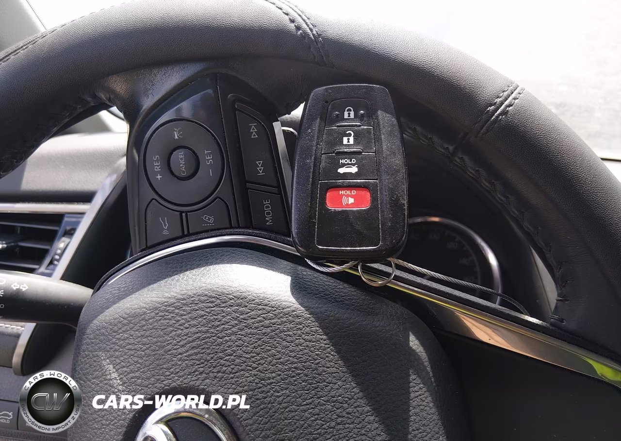 2020 Toyota Camry Se Hybrid VIN:4T1G31AK0LU545359 - 11
