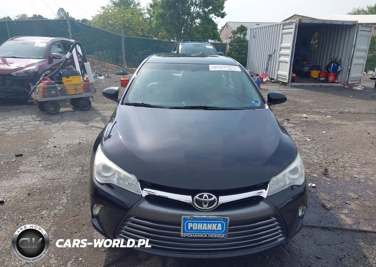 2017 Toyota Camry Le VIN:4T1BF1FK8HU289764 - 12