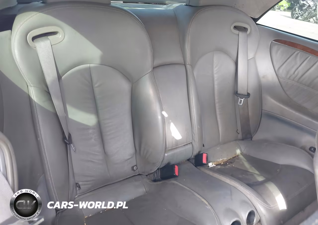 2009 Mercedes-Benz Clk 350 VIN:WDBTK56F19T104233 - 8