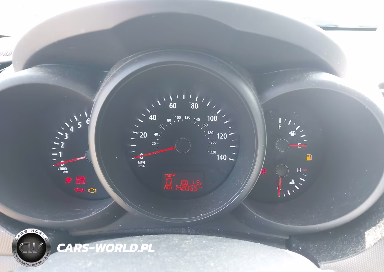 2012 Kia Soul VIN:KNDJT2A57C7748256 - 7