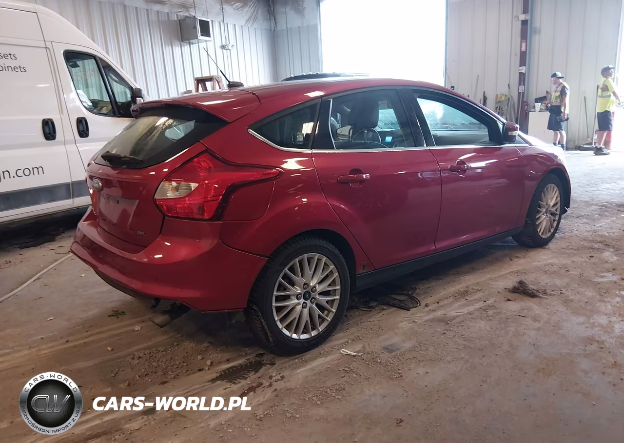 2012 Ford Focus Sel VIN:1FAHP3M27CL284070 - 4