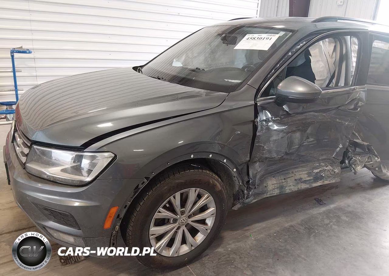 2018 Volkswagen Tiguan 2.0T Se-2.0T Sel VIN:3VV2B7AXXJM011420 - 2