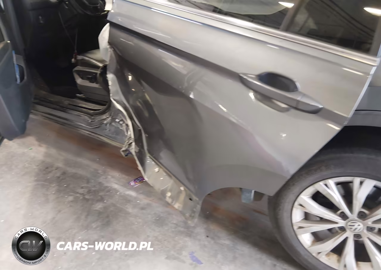 2018 Volkswagen Tiguan 2.0T Se-2.0T Sel VIN:3VV2B7AXXJM011420 - 6