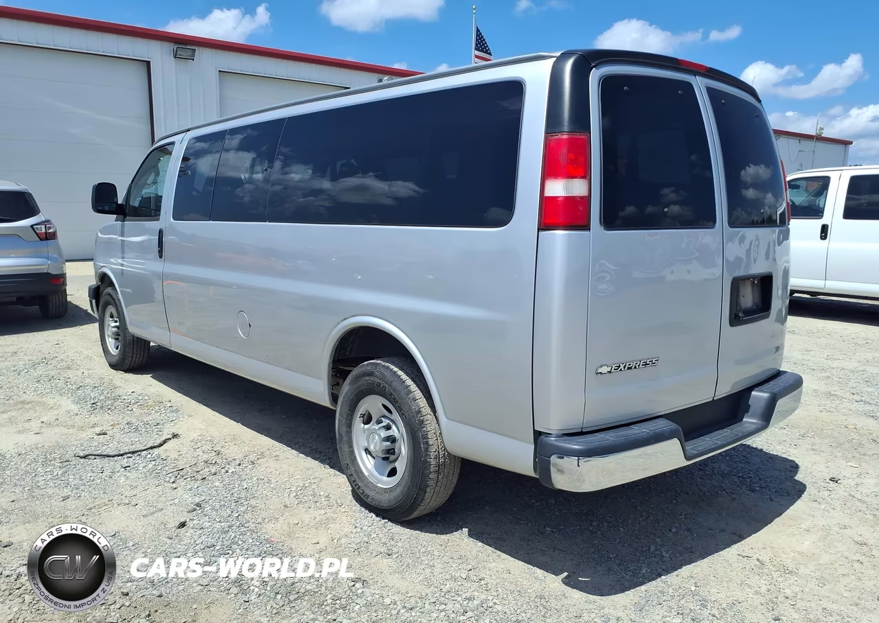 2017 Chevrolet Express 3500 Lt VIN:1GAZGPFF1H1333670 - 3