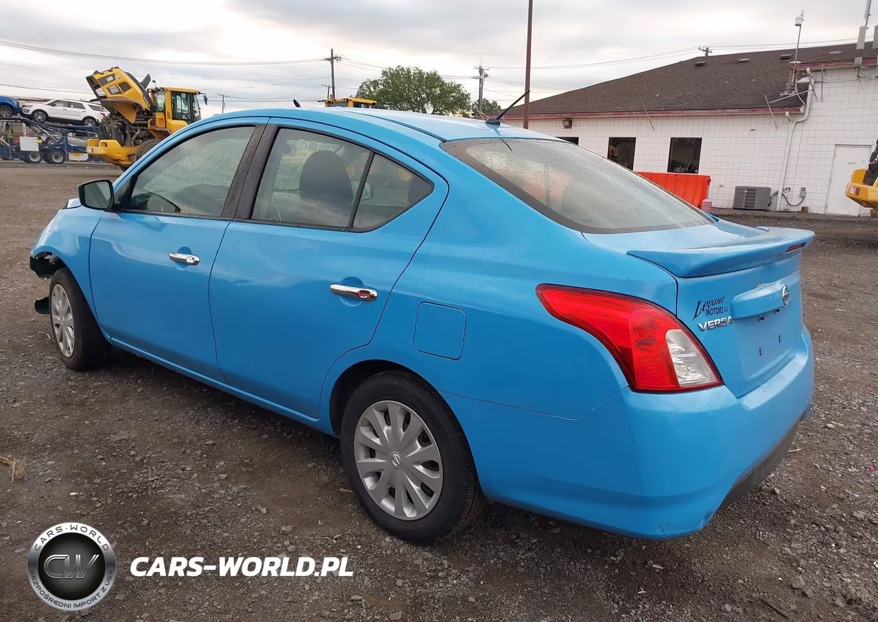 2018 Nissan Versa 1.6 Sv VIN:3N1CN7AP5JL840723 - 3