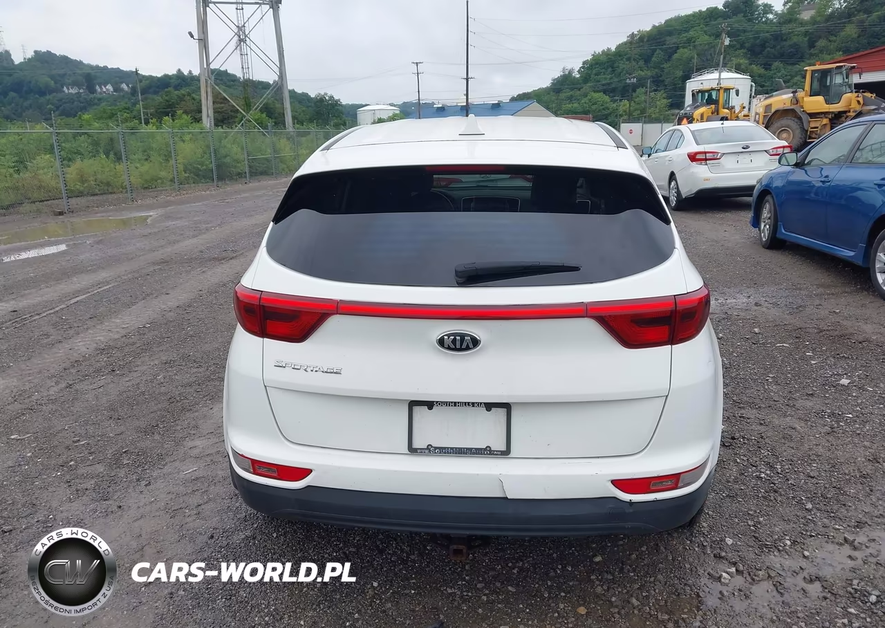 2018 Kia Sportage Lx VIN:KNDPMCAC3J7350504 - 17