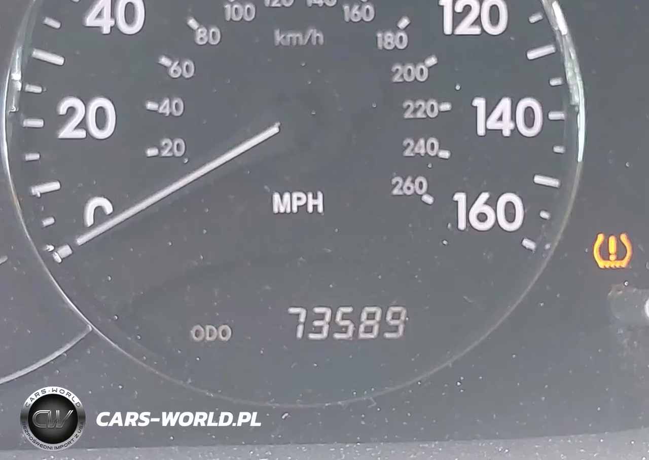 2010 Toyota Avalon Limited VIN:4T1BK3DB1AU359010 - 7