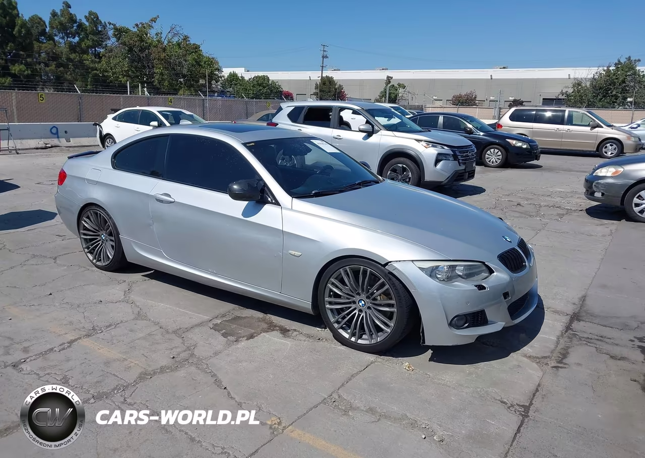 2013 BMW 335I – zdjęcie 1 z 16