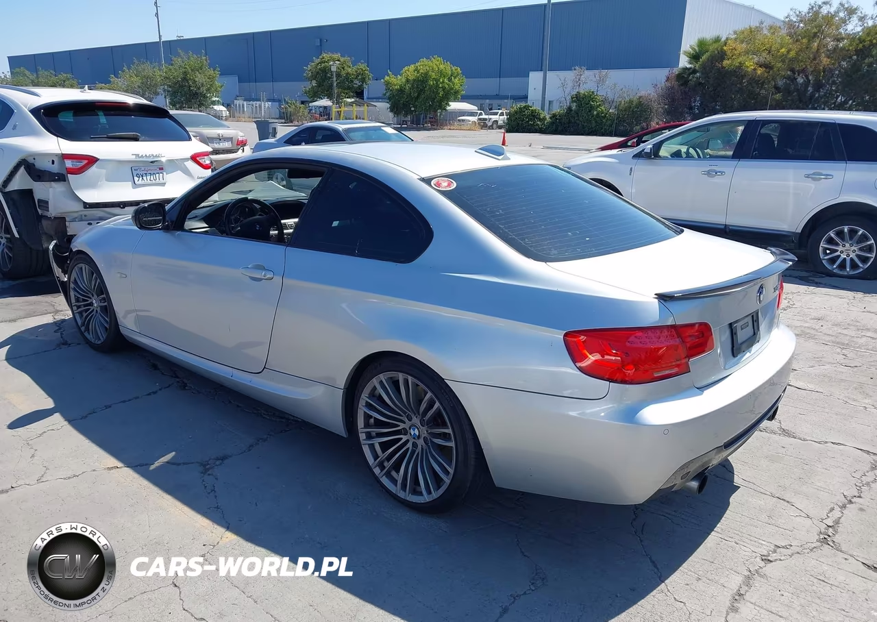 2013 BMW 335I VIN:WBAKG7C58DJ437620 - 3