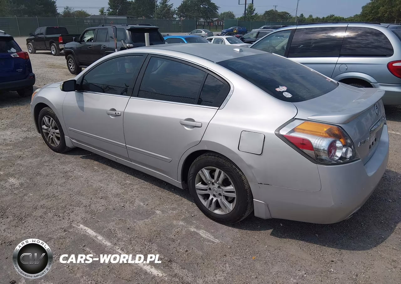 2011 Nissan Altima 2.5 S VIN:1N4AL2AP0BN419965 - 3