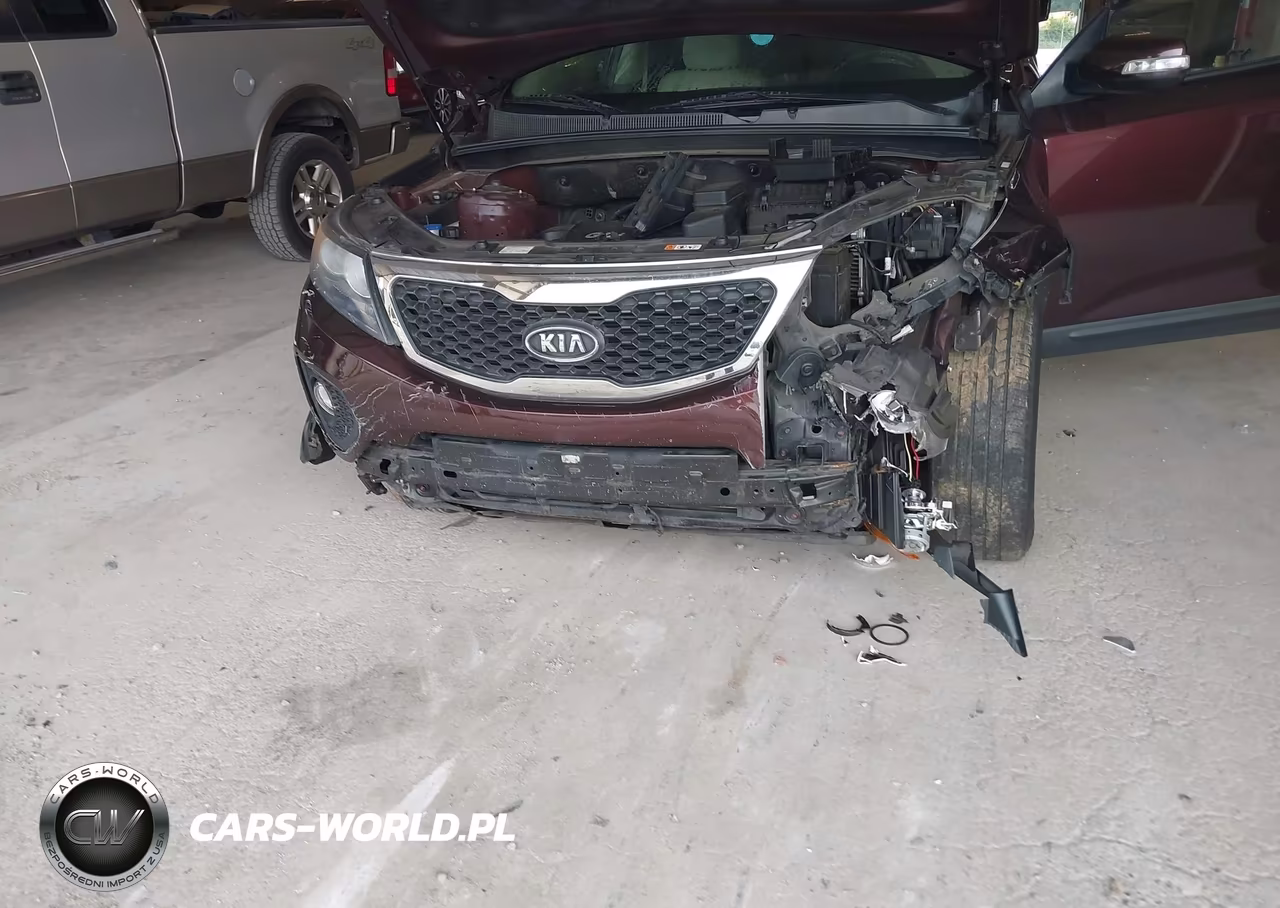 2013 Kia Sorento Lx VIN:5XYKT4A68DG403122 - 6