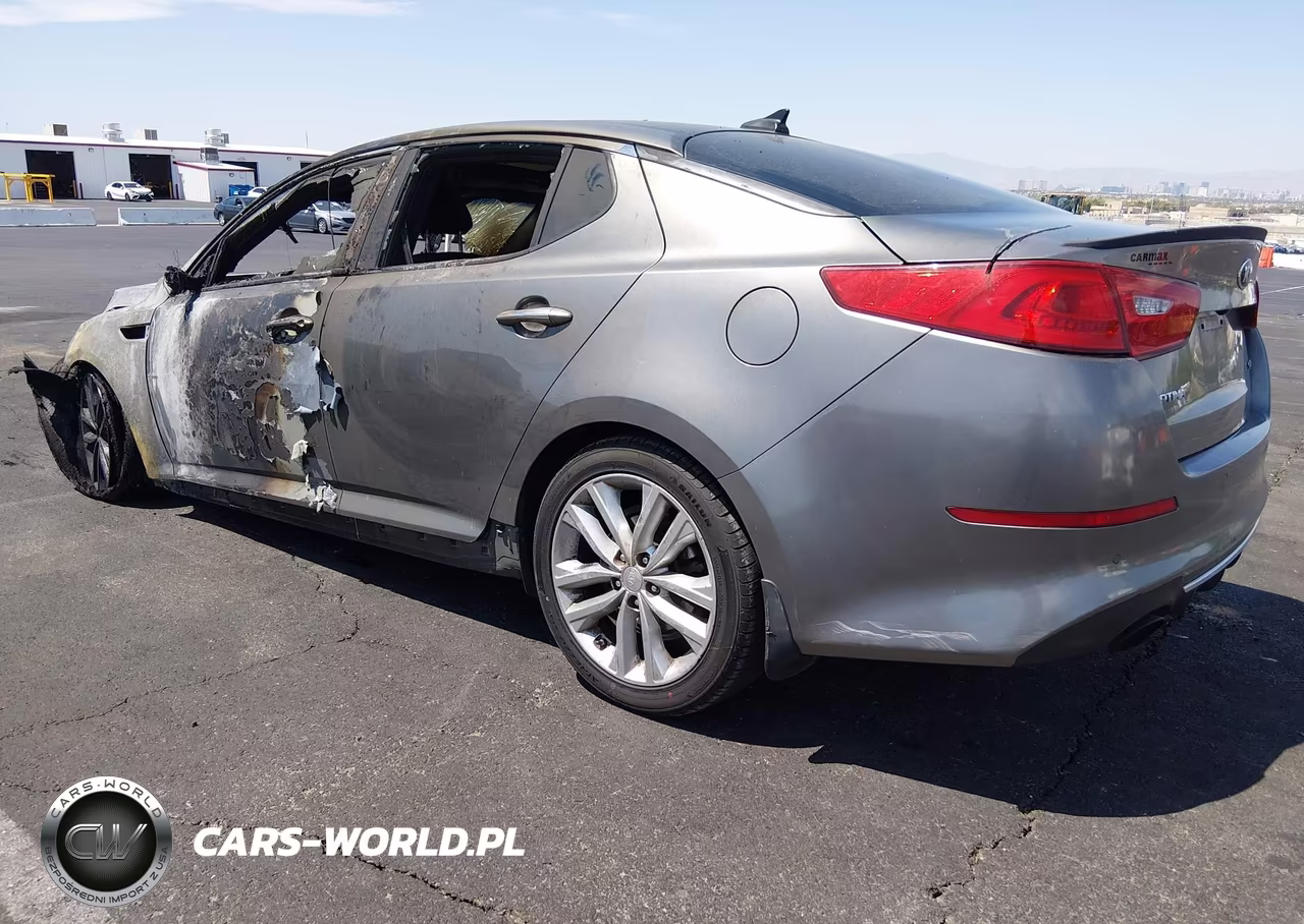 2014 Kia Optima VIN:5XXGR4A66EG337633 - 3