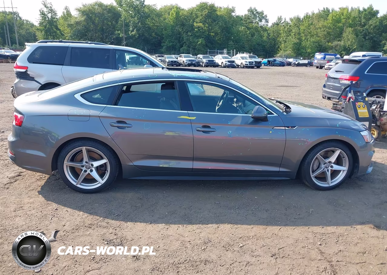 2018 Audi A5 2.0T Premium VIN:WAUDNCF56JA088682 - 13