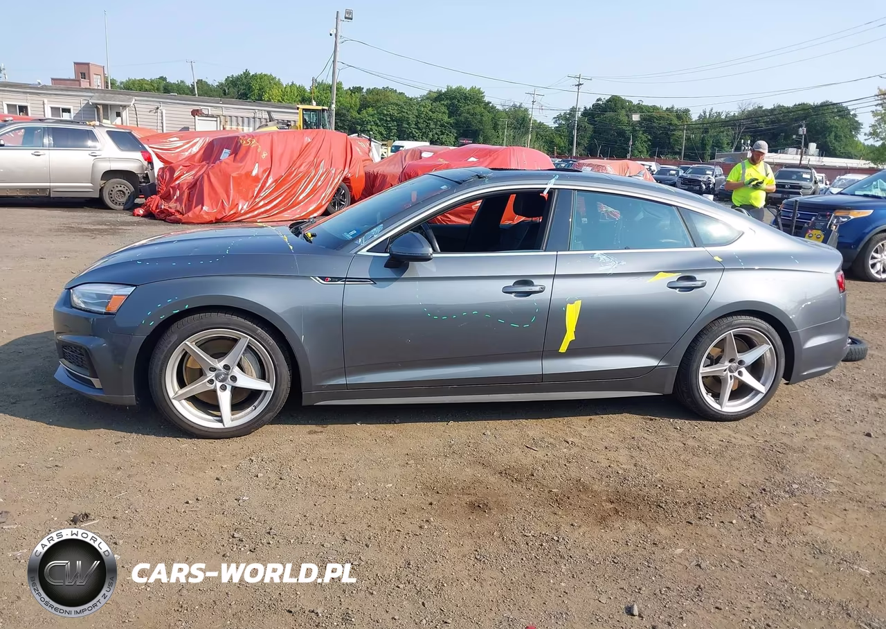 2018 Audi A5 2.0T Premium VIN:WAUDNCF56JA088682 - 14