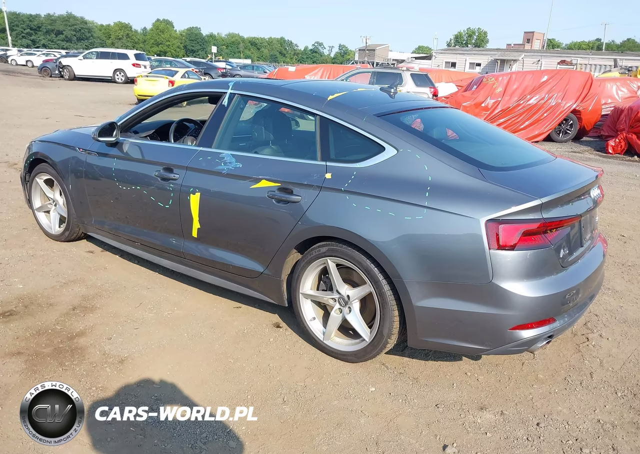 2018 Audi A5 2.0T Premium VIN:WAUDNCF56JA088682 - 3
