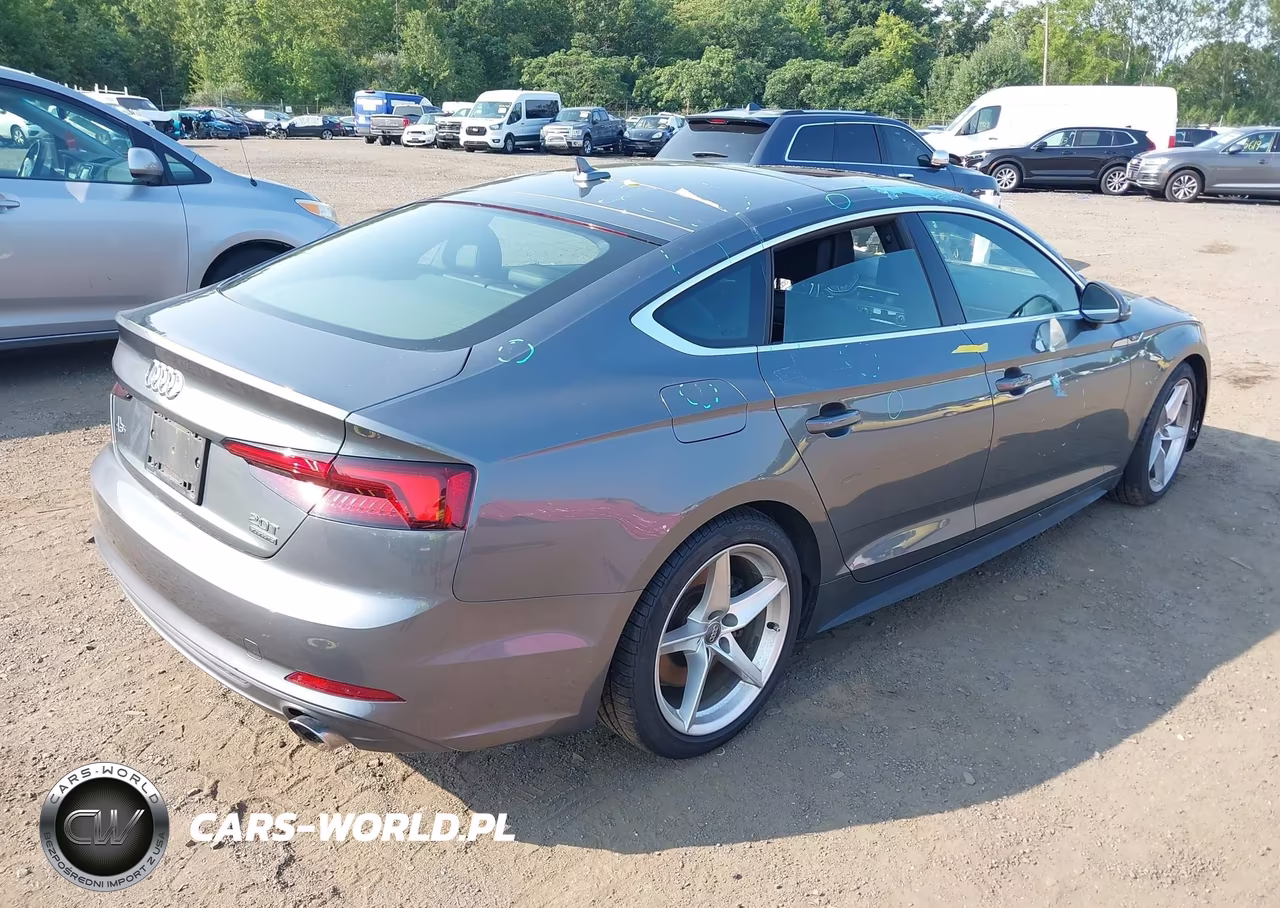 2018 Audi A5 2.0T Premium VIN:WAUDNCF56JA088682 - 4