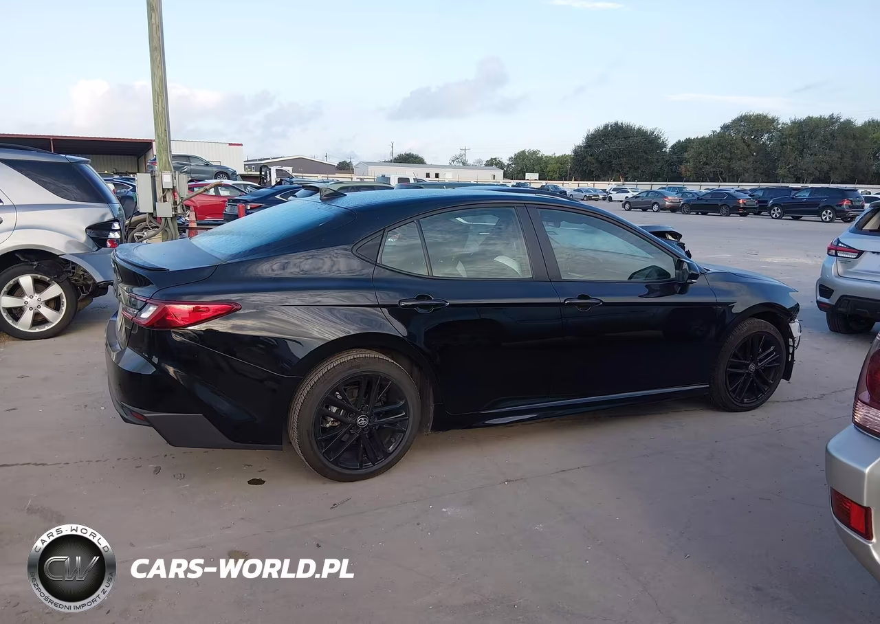2026 Toyota Camry Se VIN:4T1DAACK8TU265534 - 14