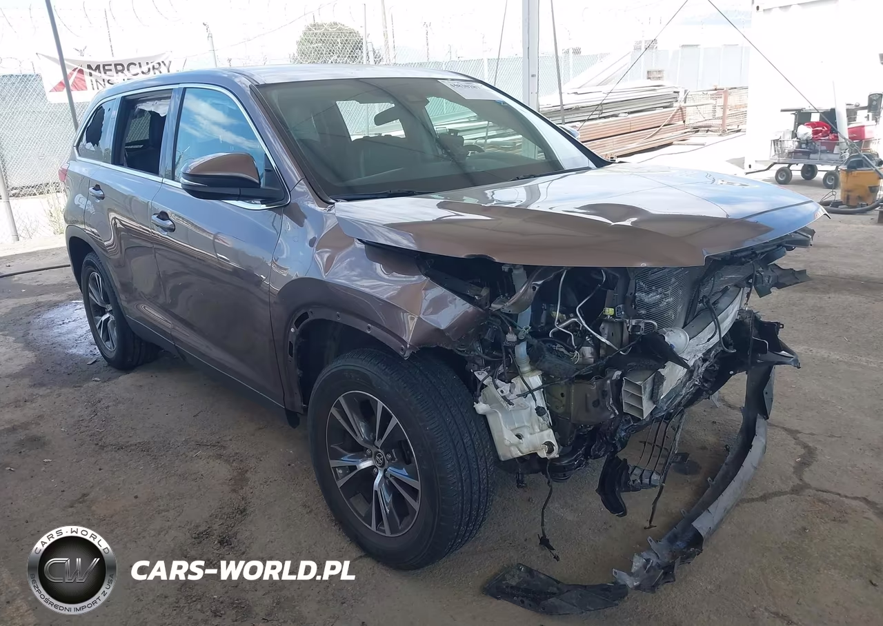 2019 Toyota Highlander Le Plus – zdjęcie 1 z 16