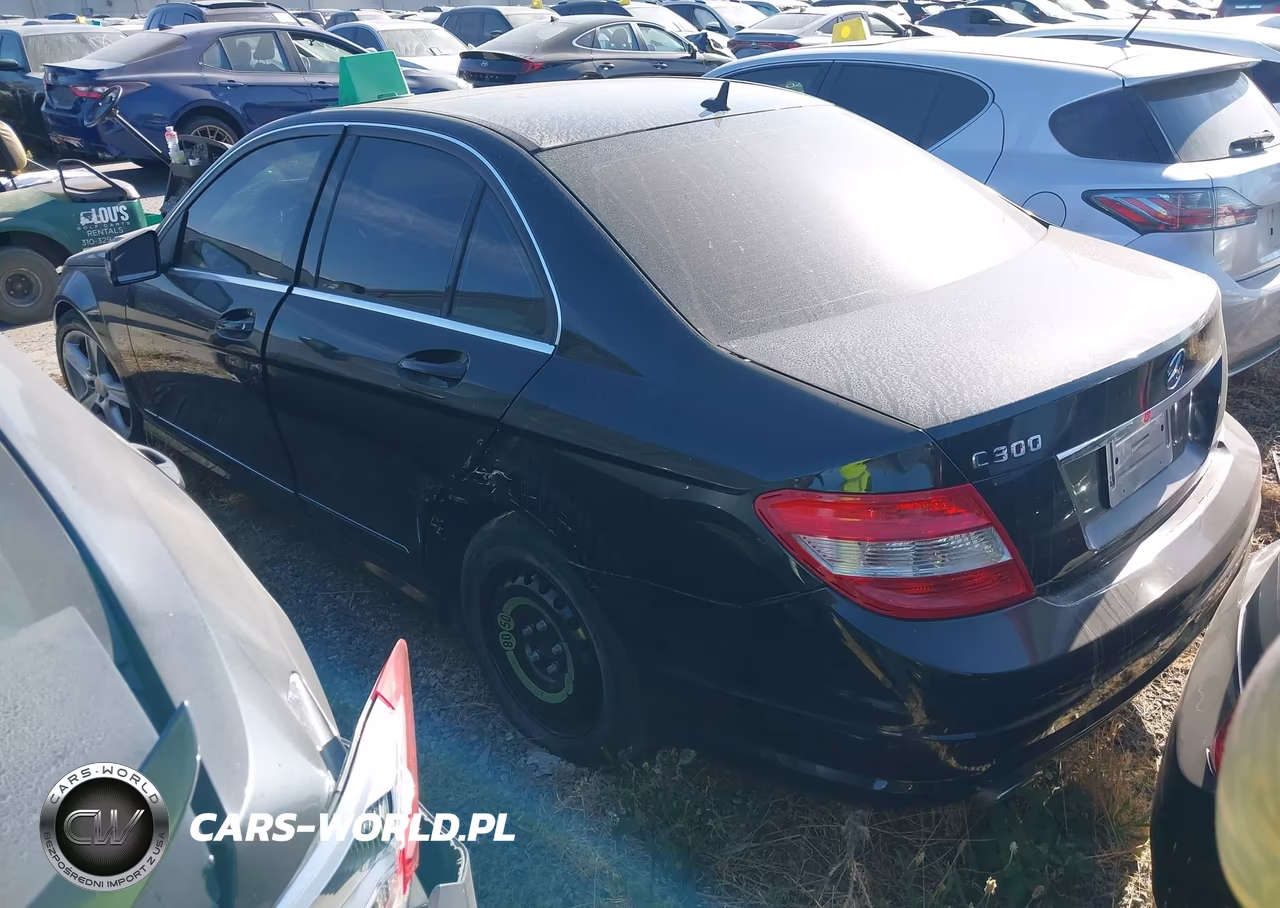 2010 Mercedes-Benz C 300 Sport VIN:WDDGF5EB3AF432851 - 3