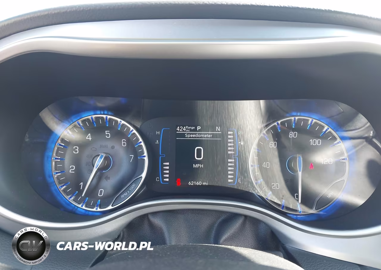 2020 Chrysler Pacifica Touring L VIN:2C4RC1BG5LR122863 - 7
