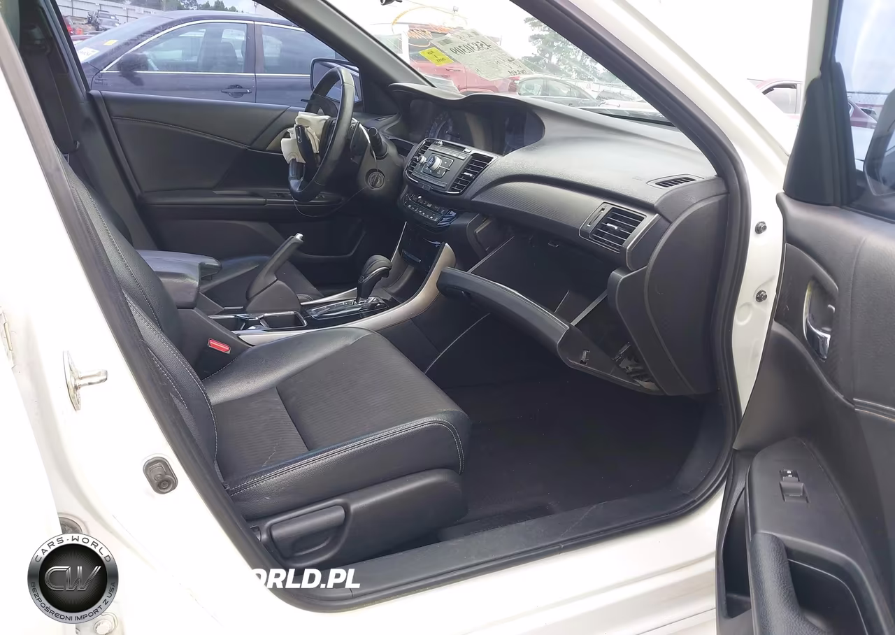2016 Honda Accord Sport VIN:1HGCR2F54GA241745 - 5