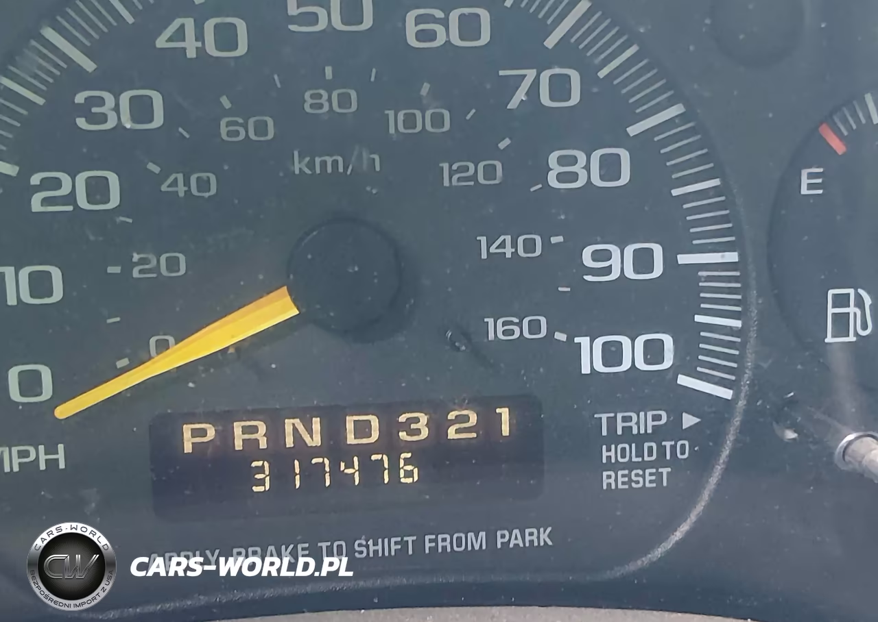 1997 Chevrolet Express Van G3500 VIN:1GAHG39R8V1080899 - 15