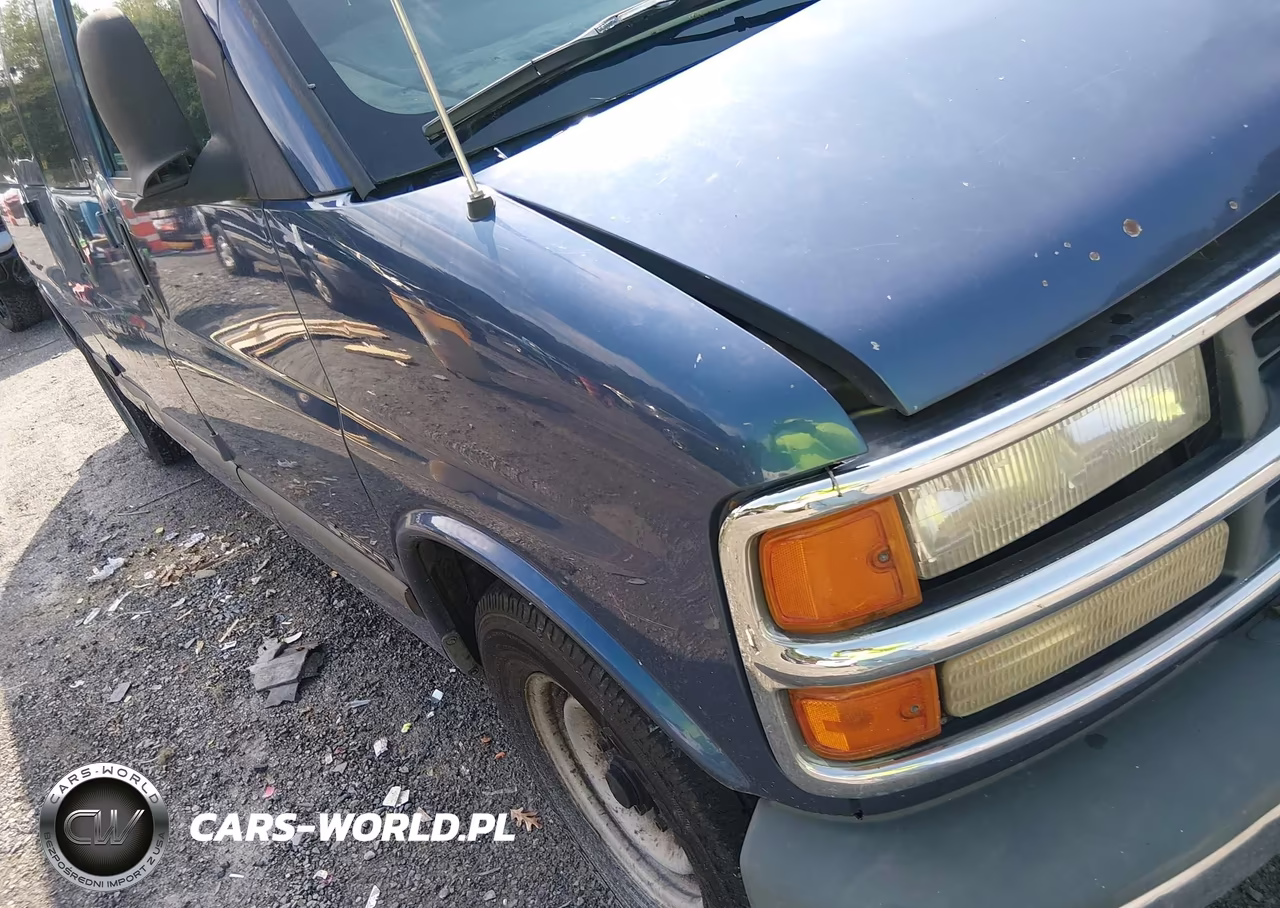 1997 Chevrolet Express Van G3500 VIN:1GAHG39R8V1080899 - 19