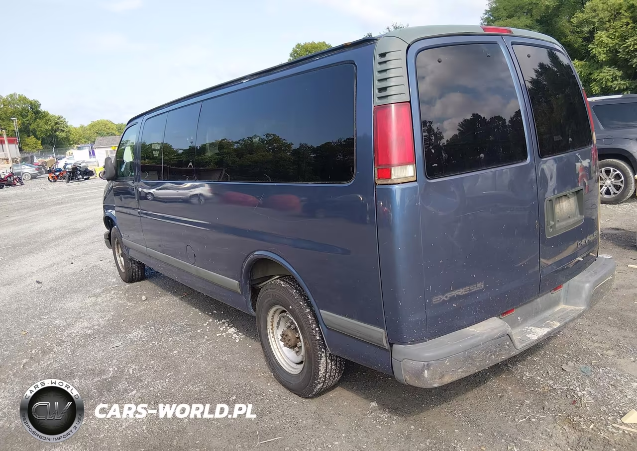 1997 Chevrolet Express Van G3500 VIN:1GAHG39R8V1080899 - 3