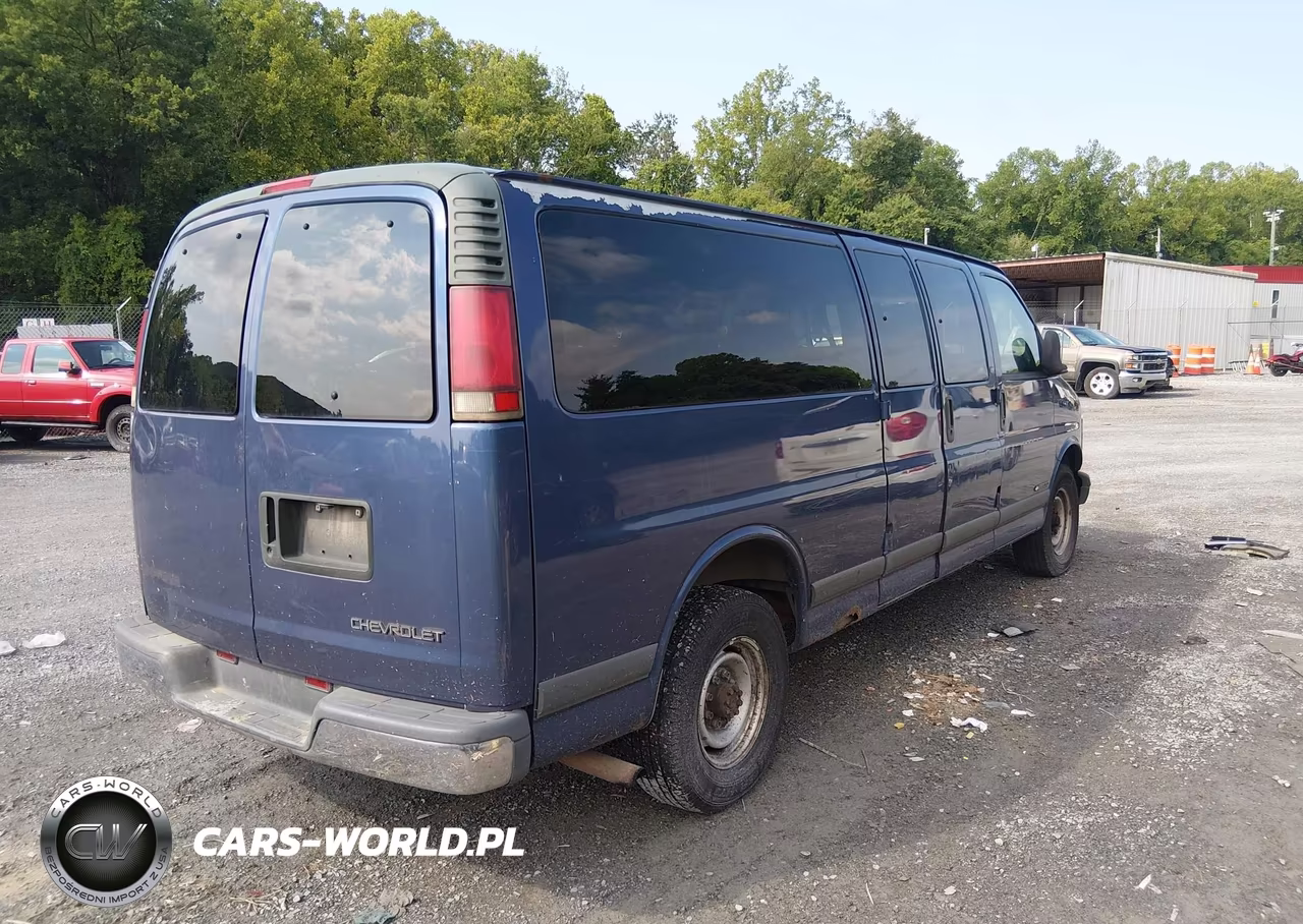 1997 Chevrolet Express Van G3500 VIN:1GAHG39R8V1080899 - 4